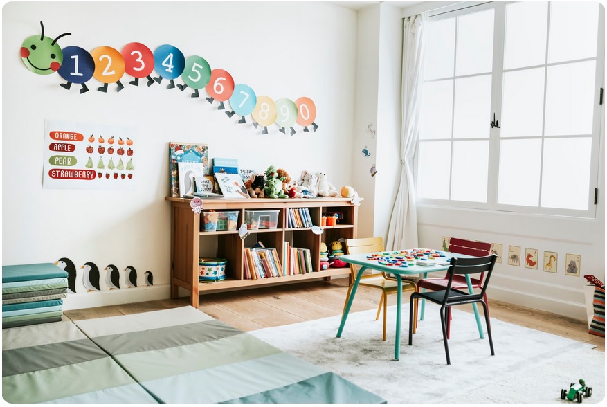 KINDER TAGESSTÄTTEN